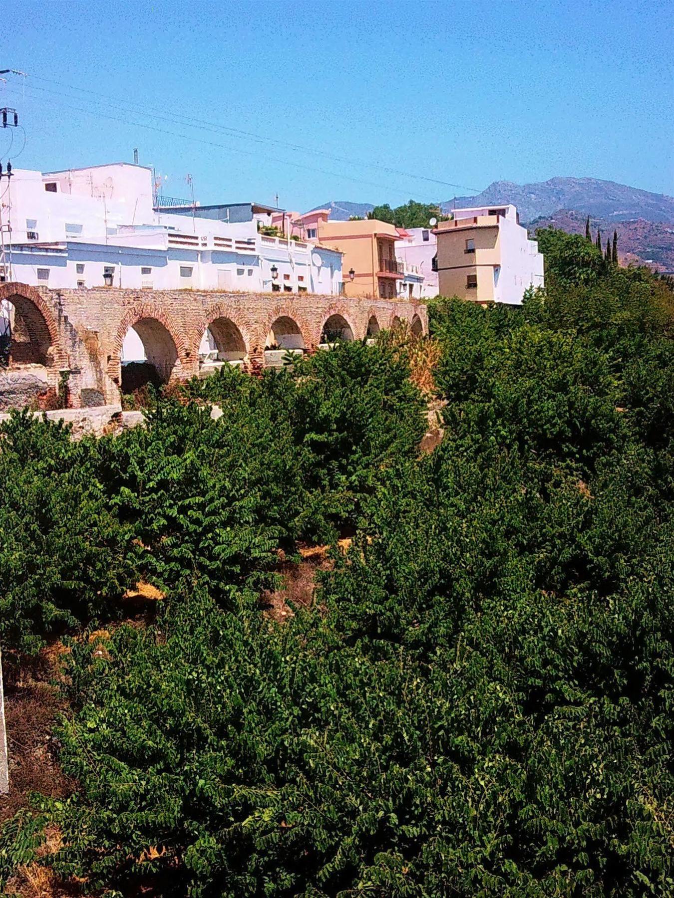 Hotel San Sebastian Almuñécar Exterior foto